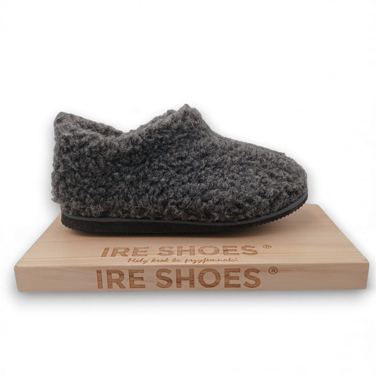 40 Ire Shoes