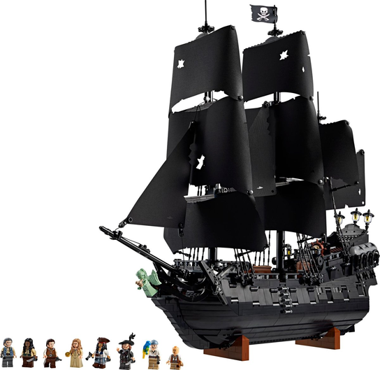 LEGO ICONS 10365 - Statek piracki kapitana Jacka Sparrowa | LEGO icons 11371 Ulica Handlowa | LEGO 42232 10360