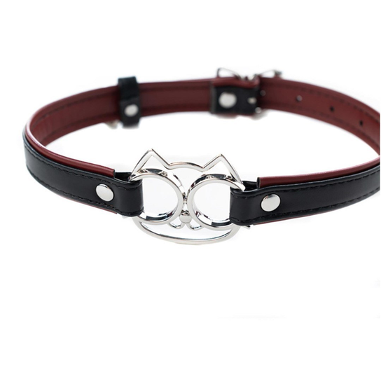 Adjustable collar with cat face. Admiranda