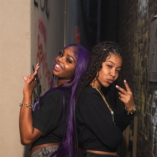 AURA Bri3 feat. STAR BANDZ