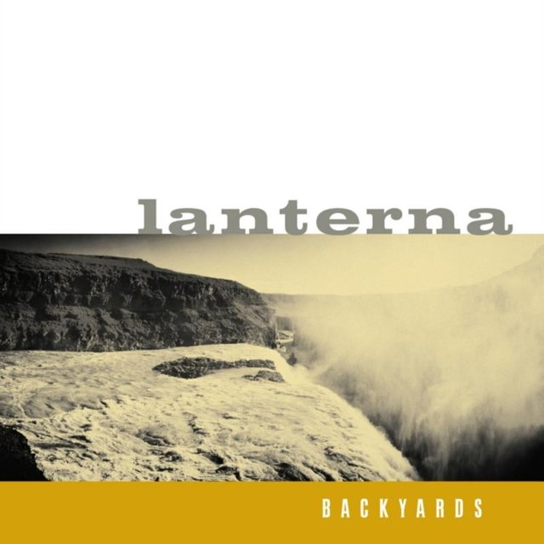 Backyards Lanterna