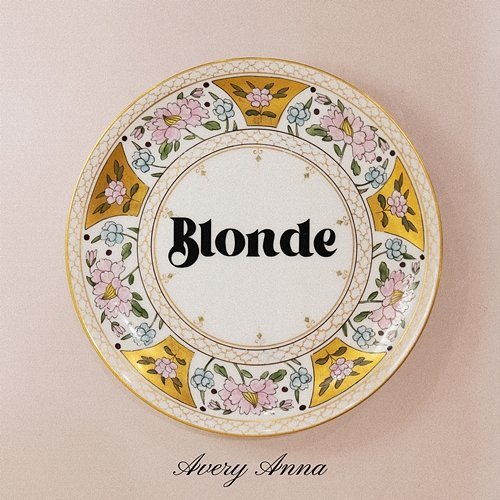 Blonde Avery Anna