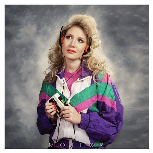 Centerfold MOTHXR