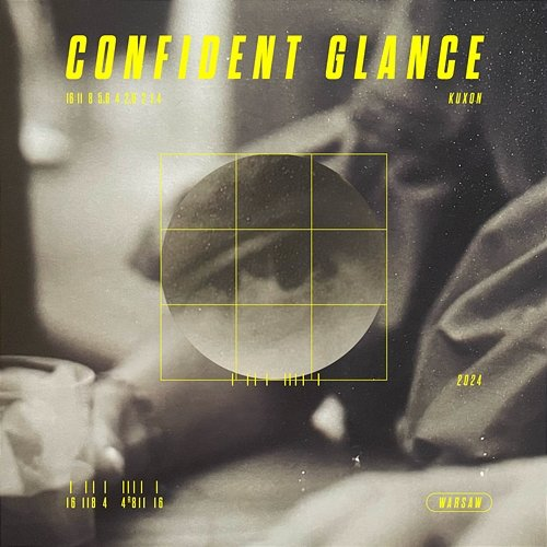 Confident Glance KUXON