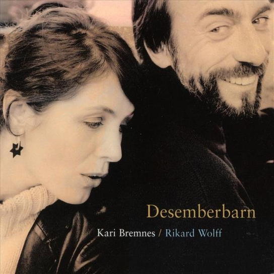 Desemberbarn Bremnes Kari