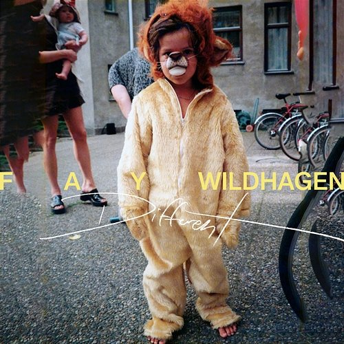 Different Fay Wildhagen
