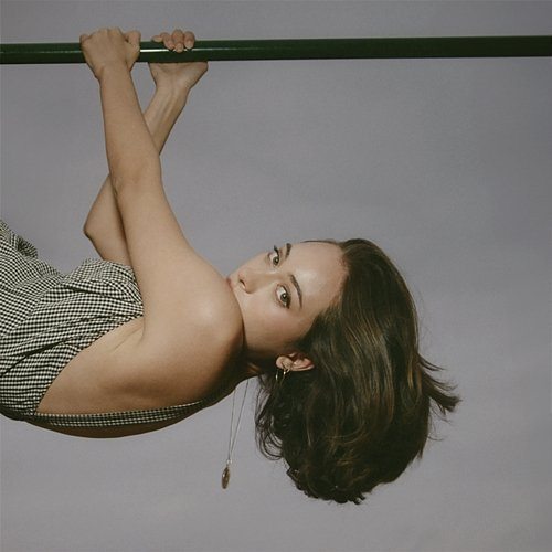 Easy Sofía Valdés