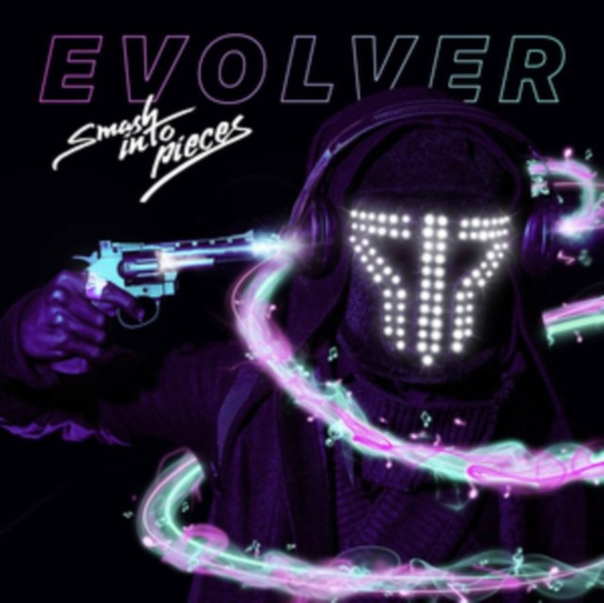 Evolver Smash Into Pieces