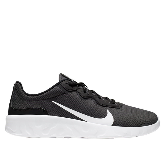 Explore Strada Nike