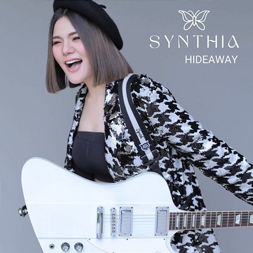 Hideaway Synthia