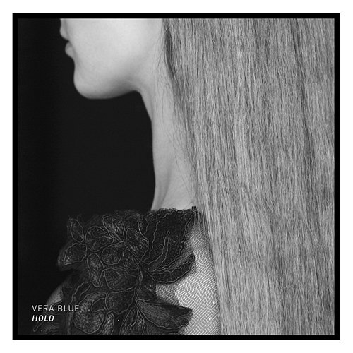 Hold Vera Blue