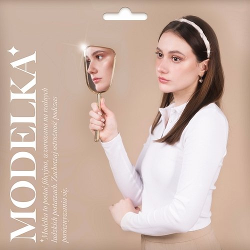 Modelka Kixi