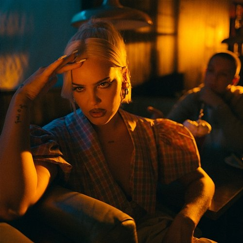 PSYCHO Anne-Marie feat. Aitch