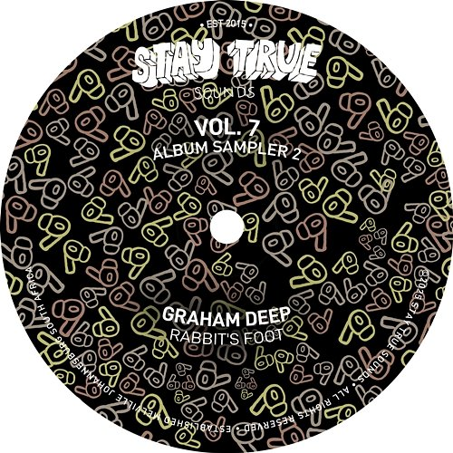 Rabbits Foot Graham Deep