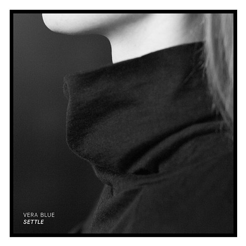 Settle Vera Blue