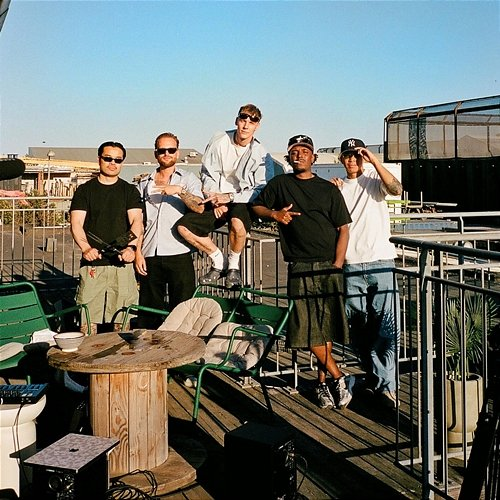 Siden Start Mike Lowrey, Willy, Olivver, Merro8
