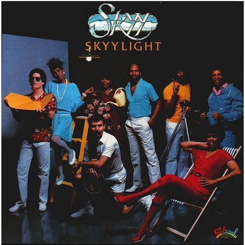Skyylight Skyy