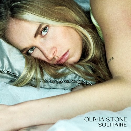 Solitaire Olivia Stone