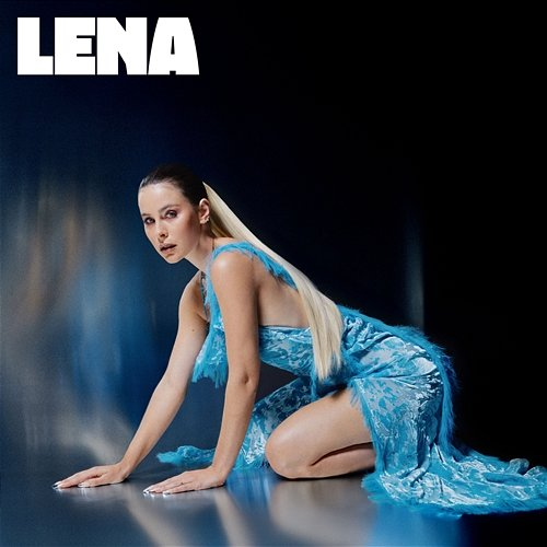 Straitjacket Lena