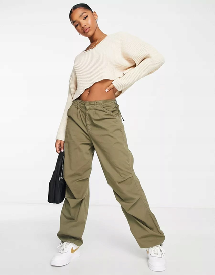 SWETER DAMSKI BEŻOWY KRÓTKI CASUAL BASIC M 1VAC Inna marka