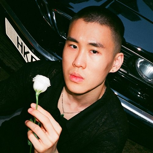 The Wind Blows On Haysen Cheng
