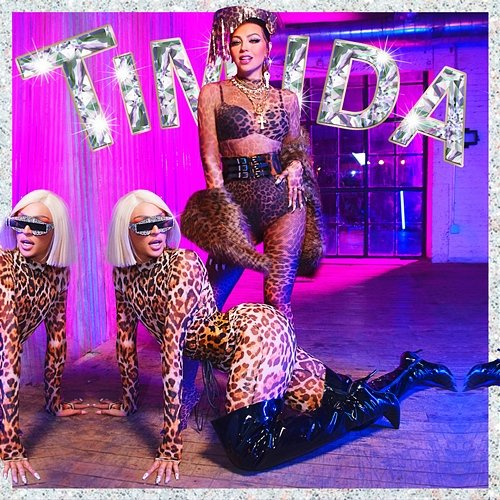 Tímida Pabllo Vittar, Thalia