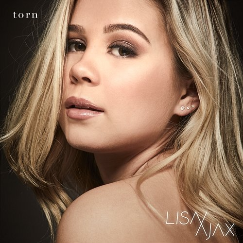 Torn Lisa Ajax