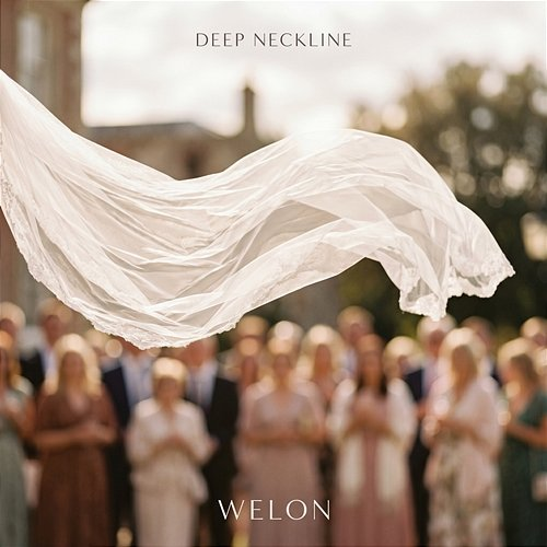 welon Deep Neckline