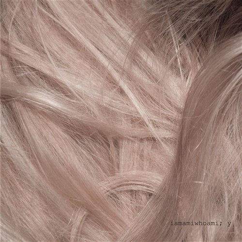 Y iamamiwhoami